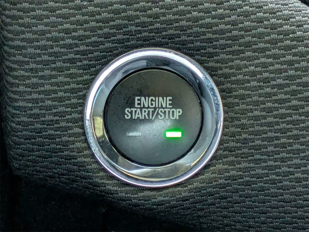 Thumbnail: 2019 Chevrolet Cruze - 33