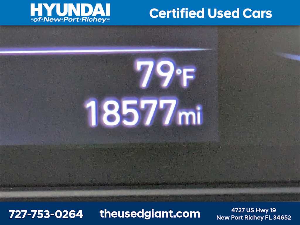 Thumbnail: 2024 Hyundai Venue - 28