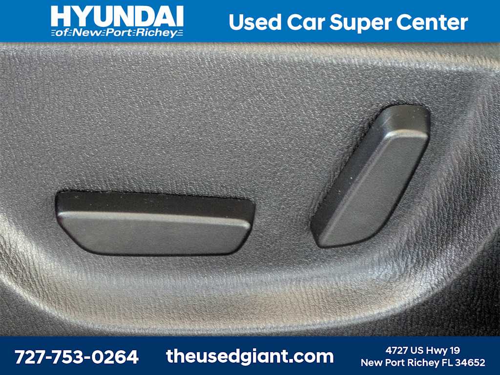 Thumbnail: 2016 Mazda CX-5 - 21