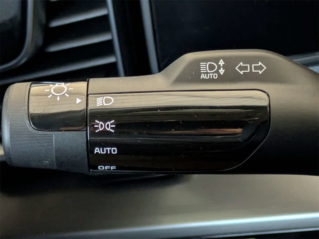 Thumbnail: 2025 Kia Sportage - 32