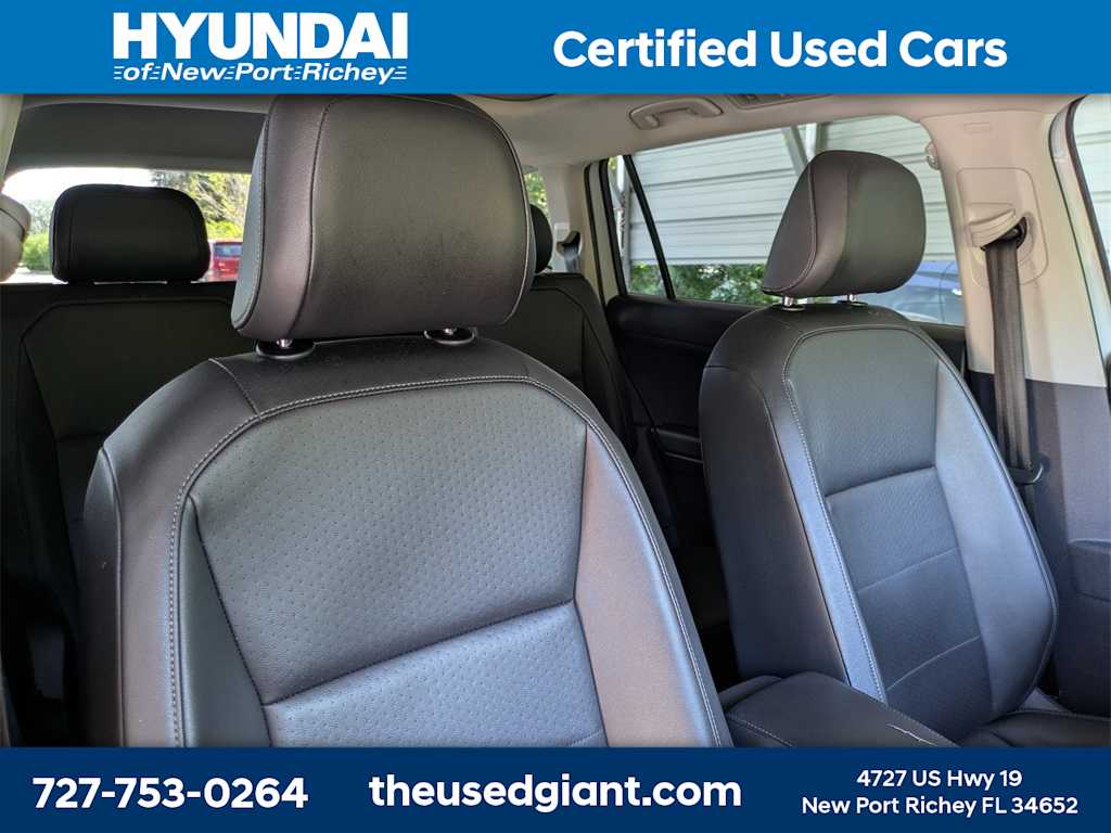 Thumbnail: 2019 Volkswagen Tiguan - 6
