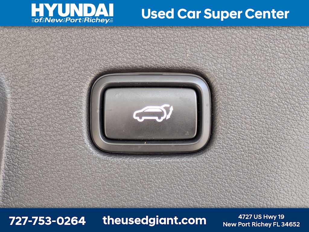 Thumbnail: 2023 Kia Sportage - 13