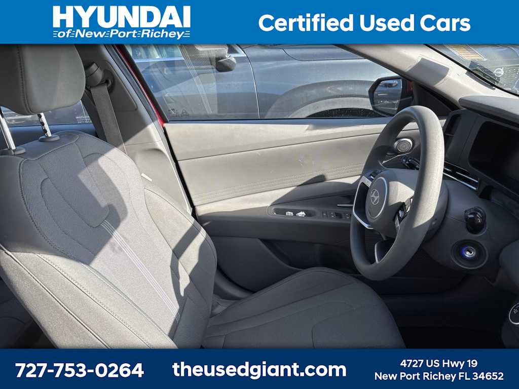 Thumbnail: 2024 Hyundai Elantra - 7