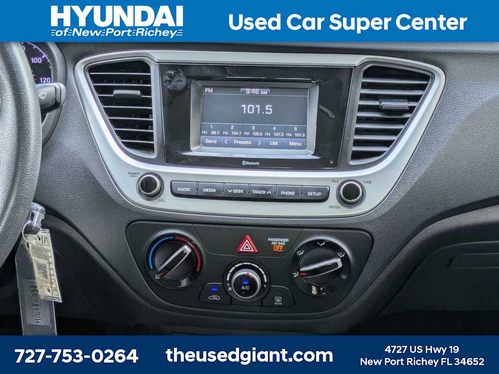 Thumbnail: 2021 Hyundai Accent - 17