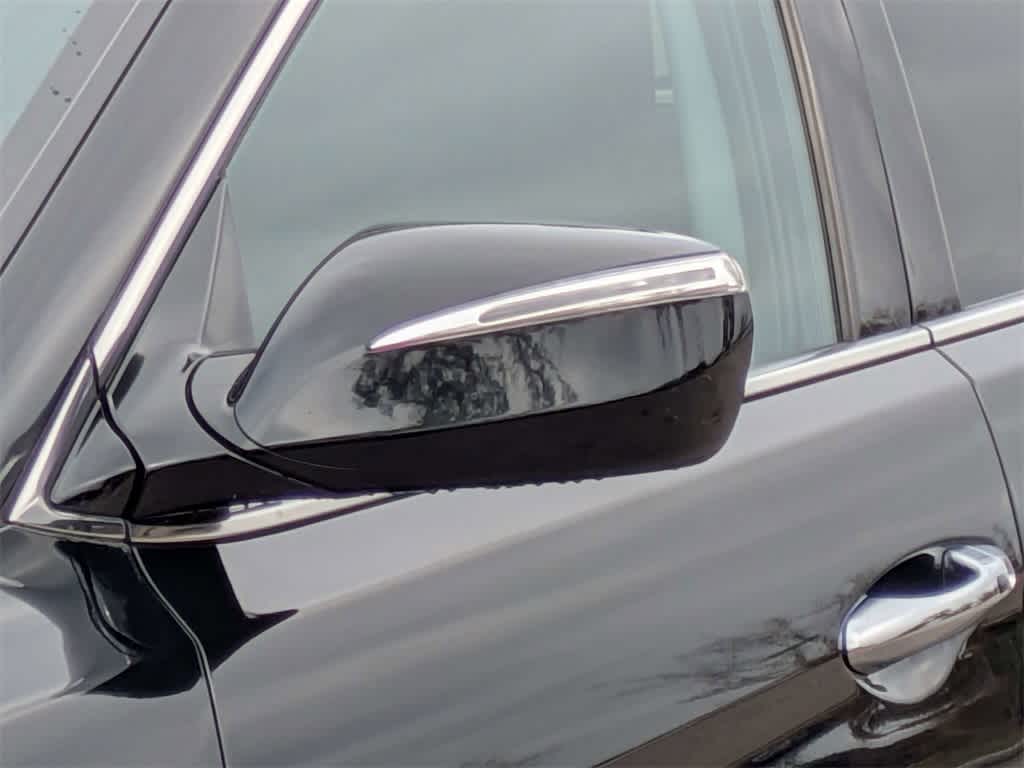 Thumbnail: 2017 Hyundai Santa Fe - 11