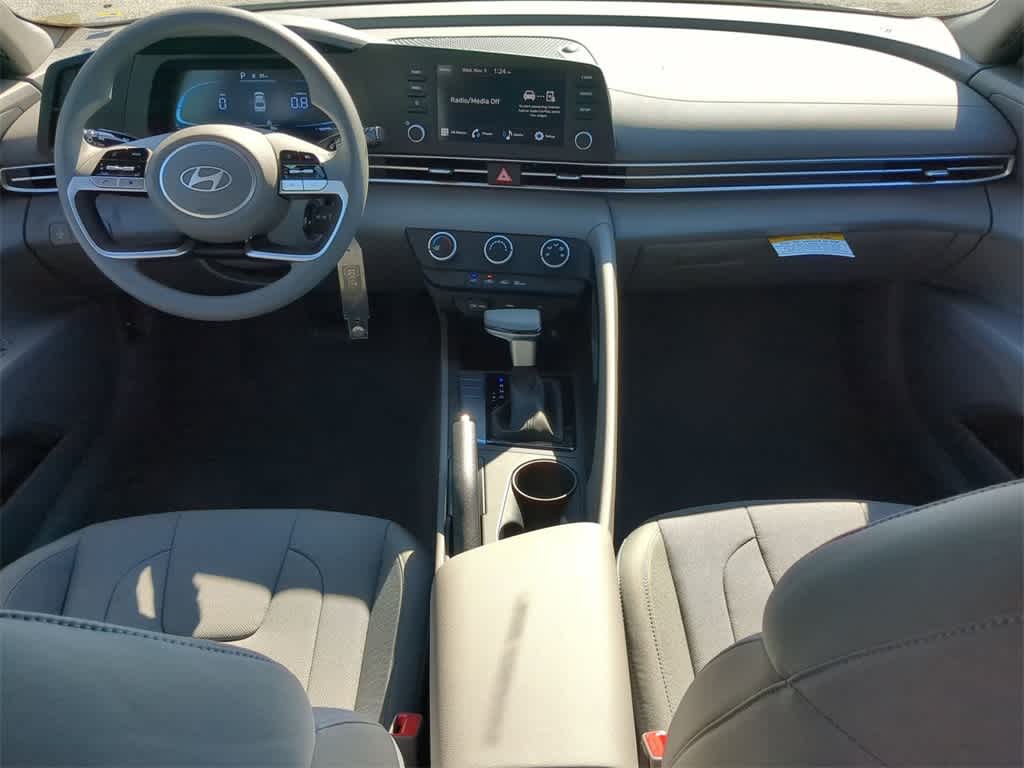 Thumbnail: 2026 Hyundai Elantra - 14