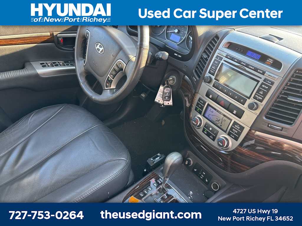 Thumbnail: 2010 Hyundai Santa Fe - 7