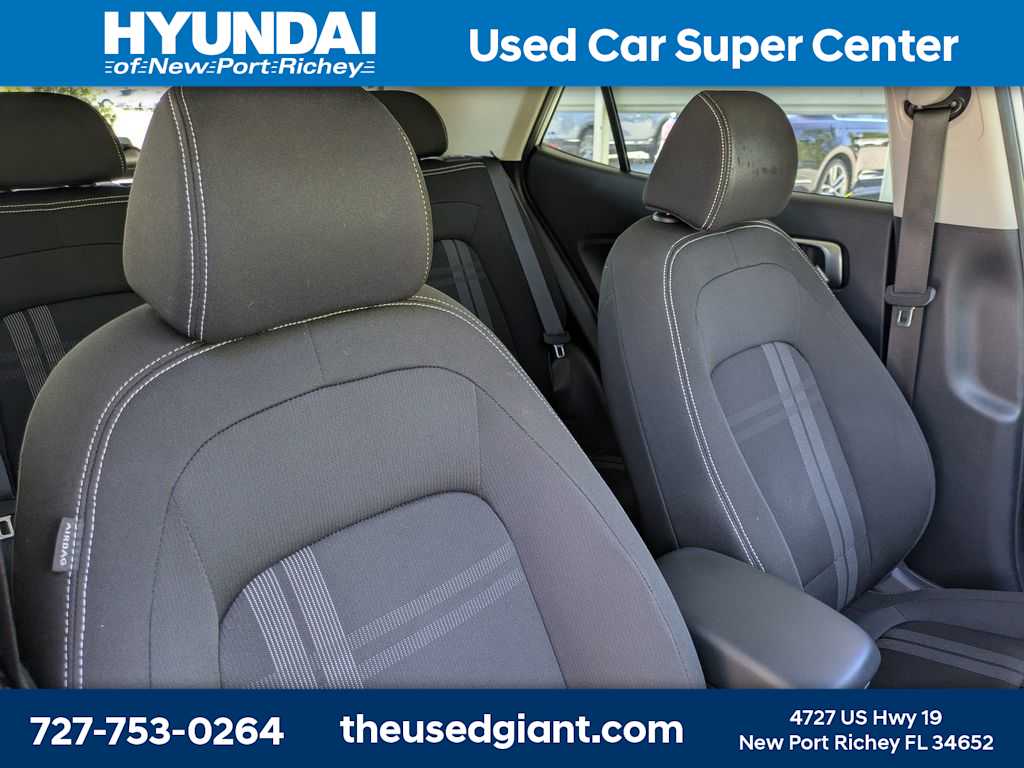 Thumbnail: 2024 Hyundai Venue - 6