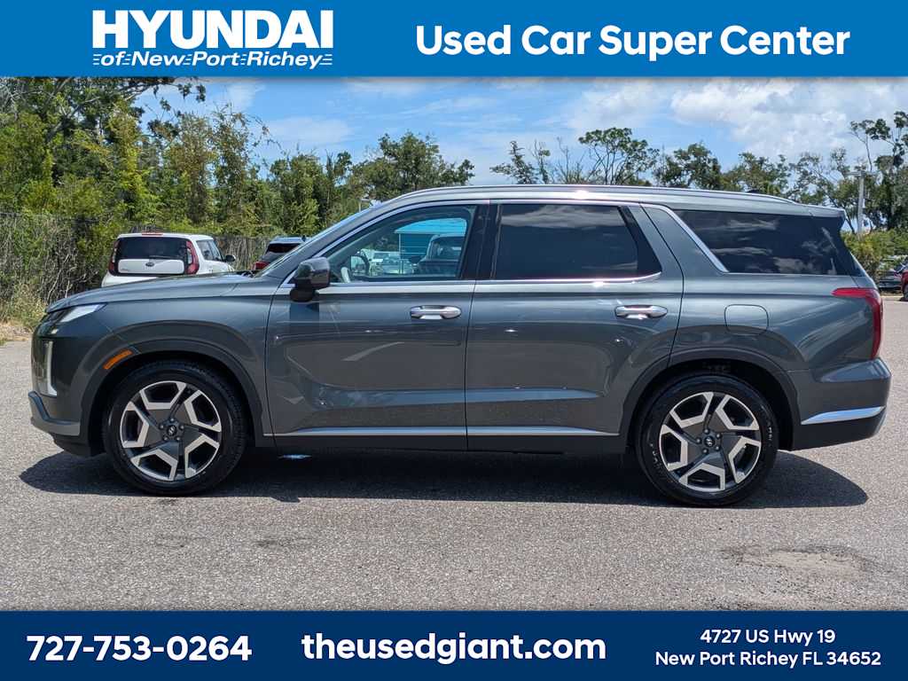Thumbnail: 2023 Hyundai Palisade - 2