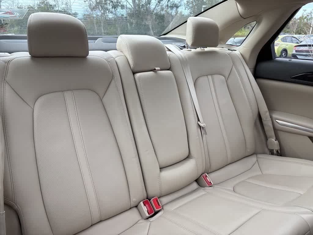 Thumbnail: 2016 Lincoln MKZ - 9