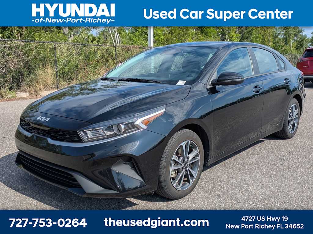 Thumbnail: 2024 Kia Forte - 1
