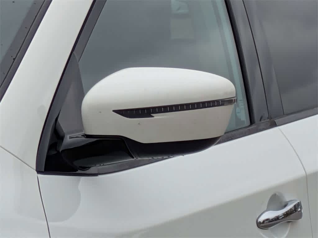 Thumbnail: 2018 Nissan Pathfinder - 11