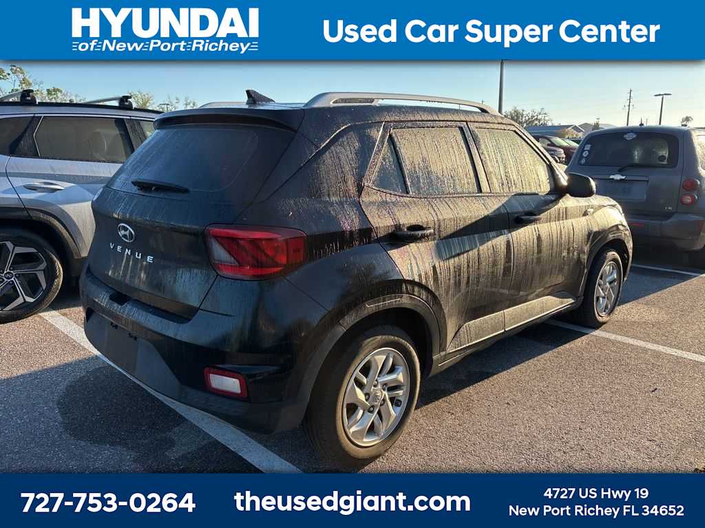 Thumbnail: 2020 Hyundai Venue - 3