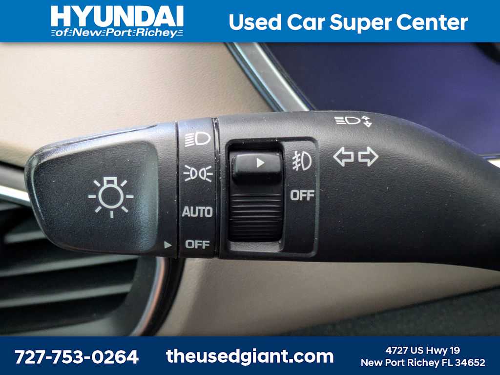 Thumbnail: 2019 Hyundai Santa Fe - 33