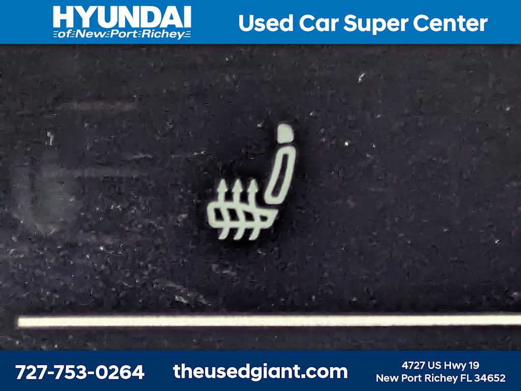 Thumbnail: 2022 Volkswagen Tiguan - 27