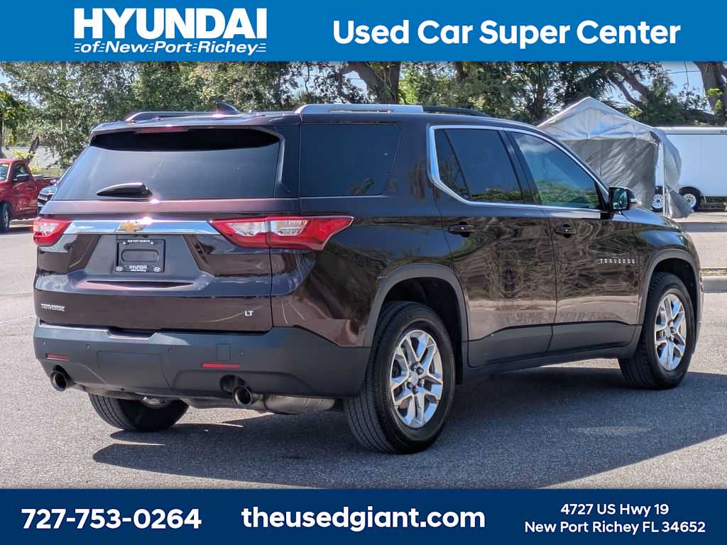 Thumbnail: 2018 Chevrolet Traverse - 5
