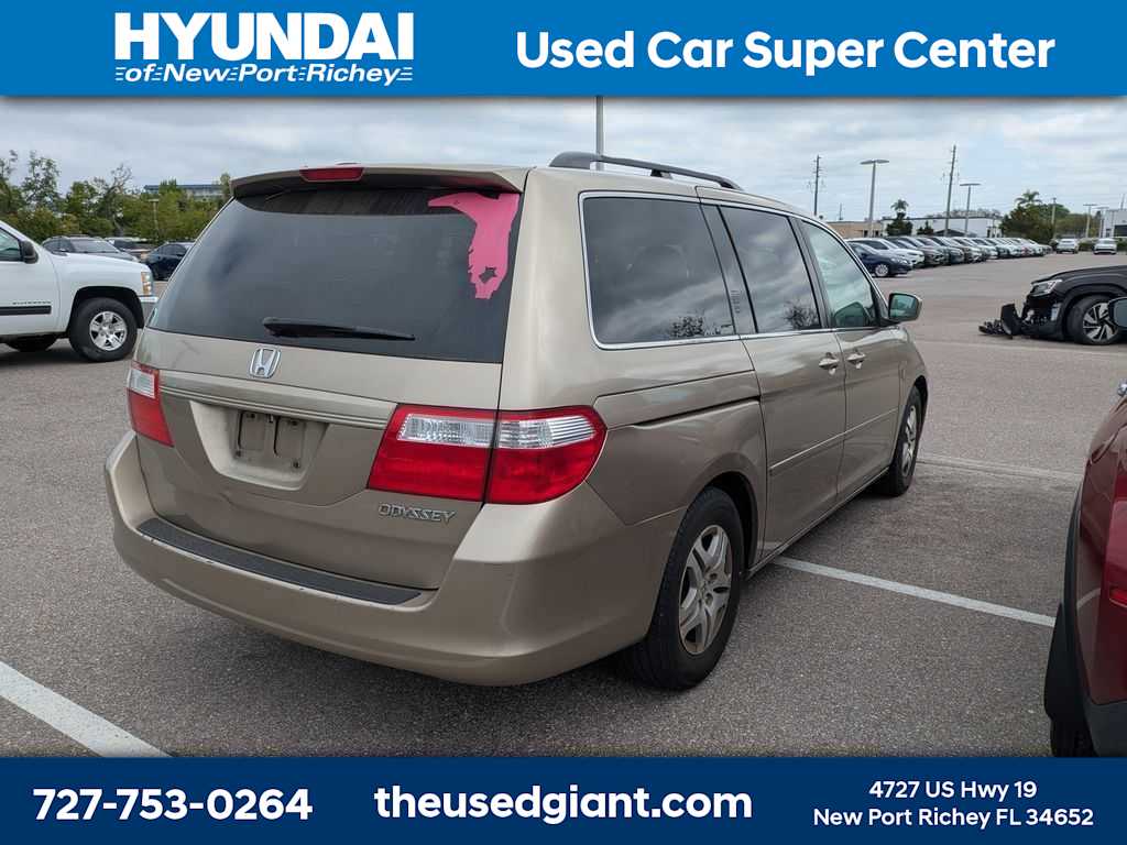 Thumbnail: 2005 Honda Odyssey - 3