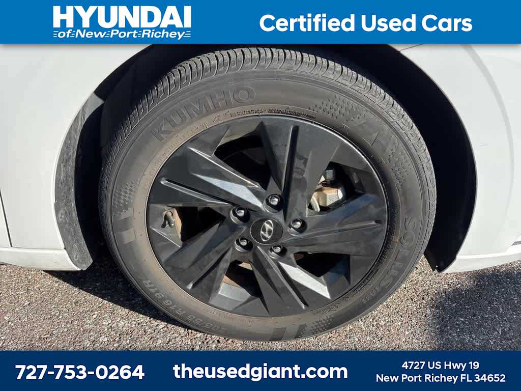 Thumbnail: 2023 Hyundai Elantra - 6