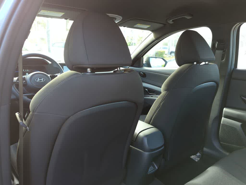 Thumbnail: 2026 Hyundai Elantra - 19