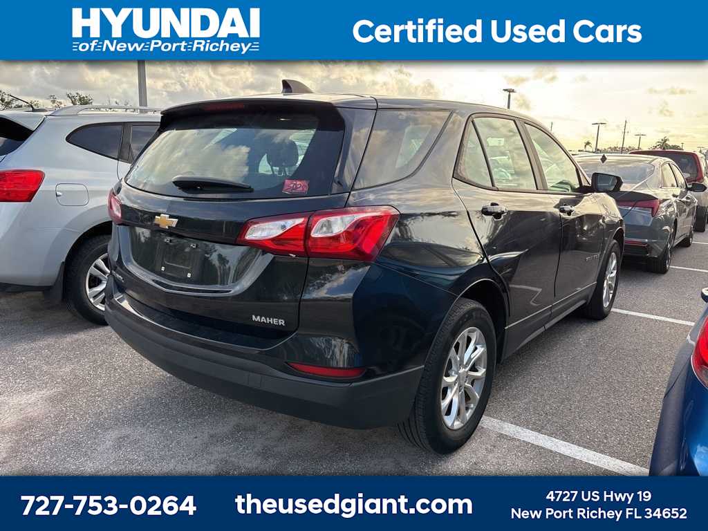 Thumbnail: 2020 Chevrolet Equinox - 3