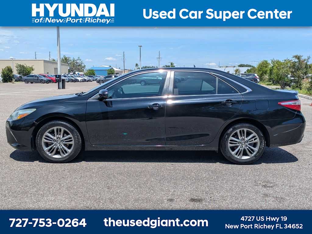 Thumbnail: 2016 Toyota Camry - 2