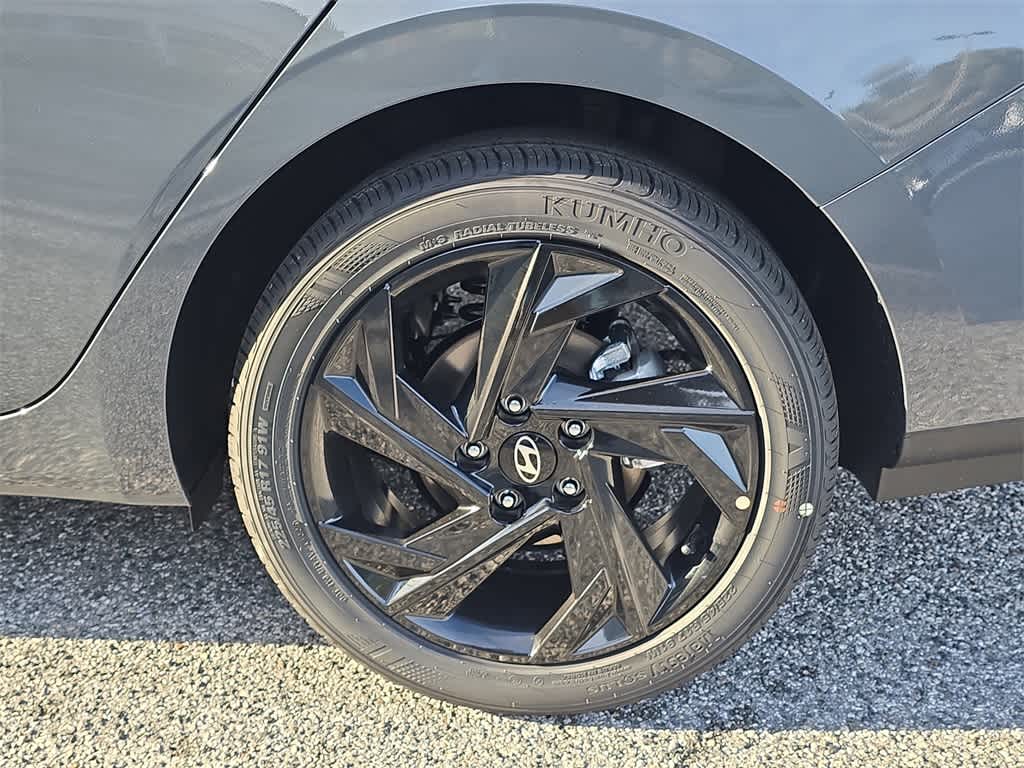 Thumbnail: 2026 Hyundai Elantra - 13