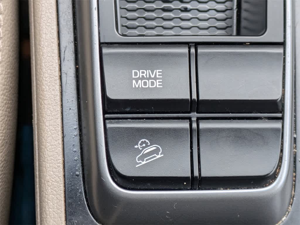 Thumbnail: 2018 Hyundai Tucson - 25