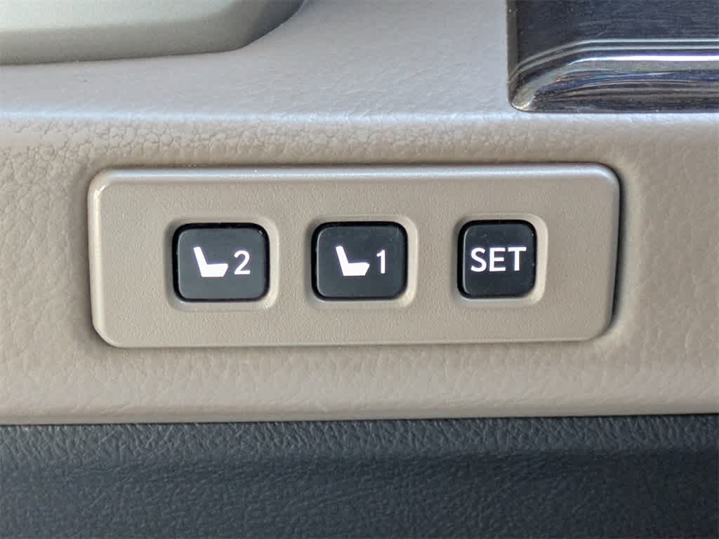 Thumbnail: 2021 Lexus GX - 26