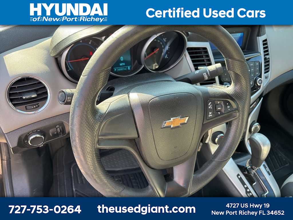 Thumbnail: 2014 Chevrolet Cruze - 10