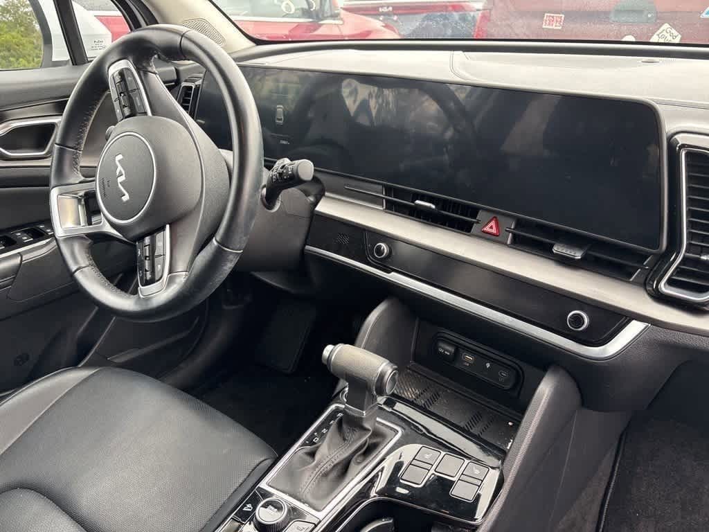 Thumbnail: 2023 Kia Sportage - 6