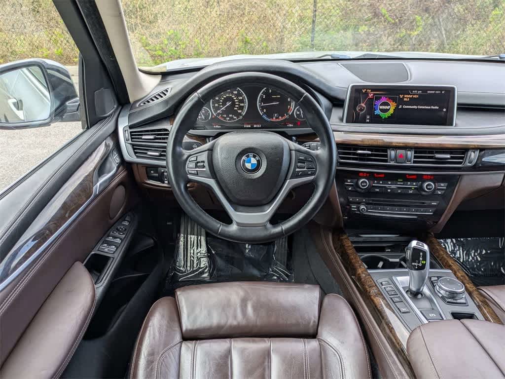 Thumbnail: 2015 BMW X5 - 16