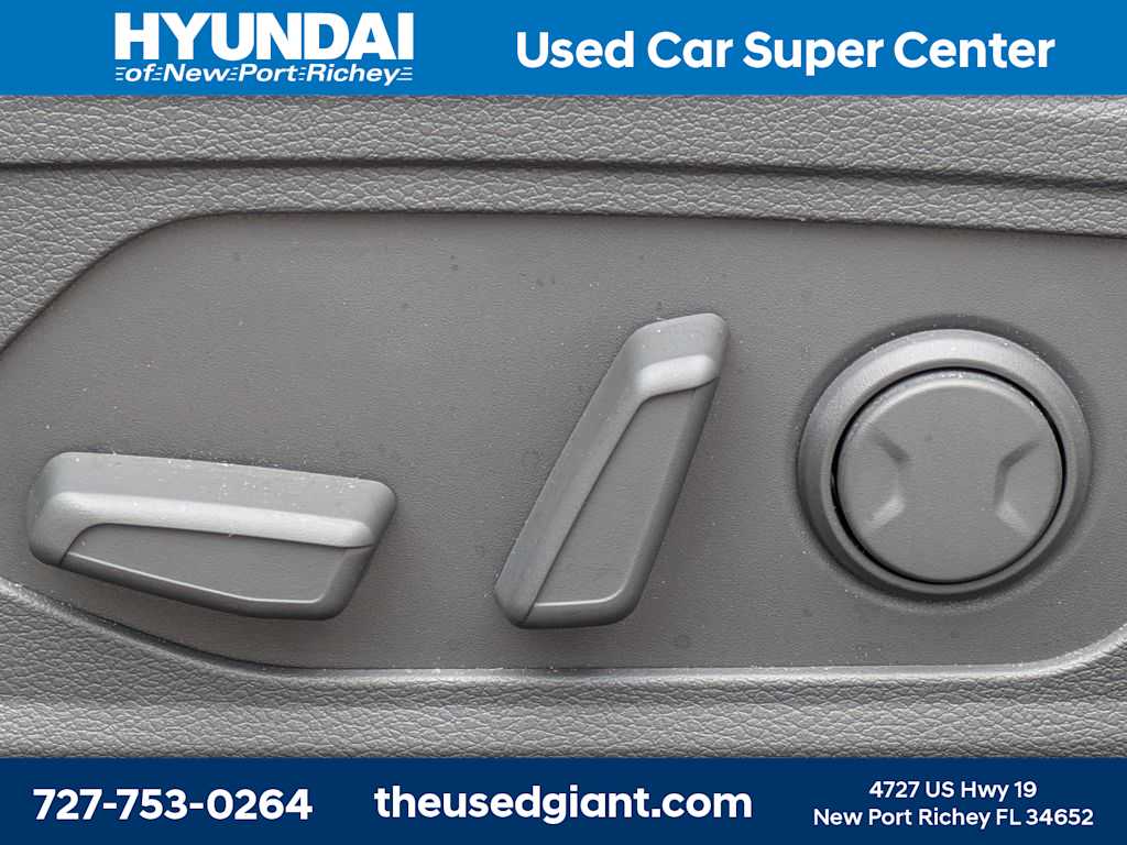 Thumbnail: 2023 Hyundai Sonata - 19