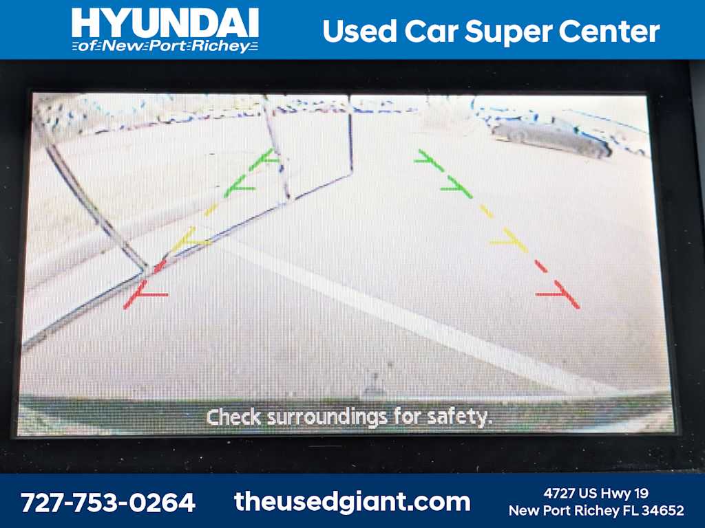 Thumbnail: 2015 Nissan Pathfinder - 25