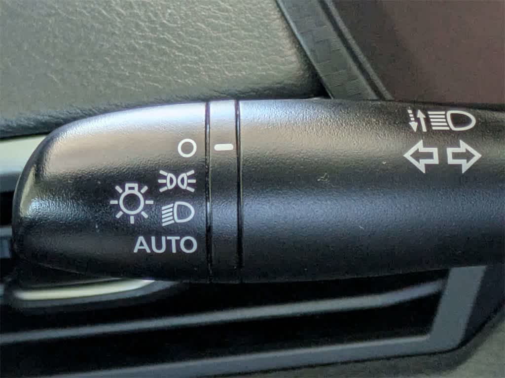 Thumbnail: 2021 Nissan Altima - 28