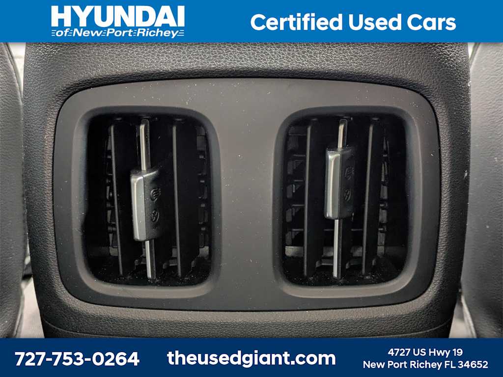 Thumbnail: 2022 Hyundai Tucson - 17