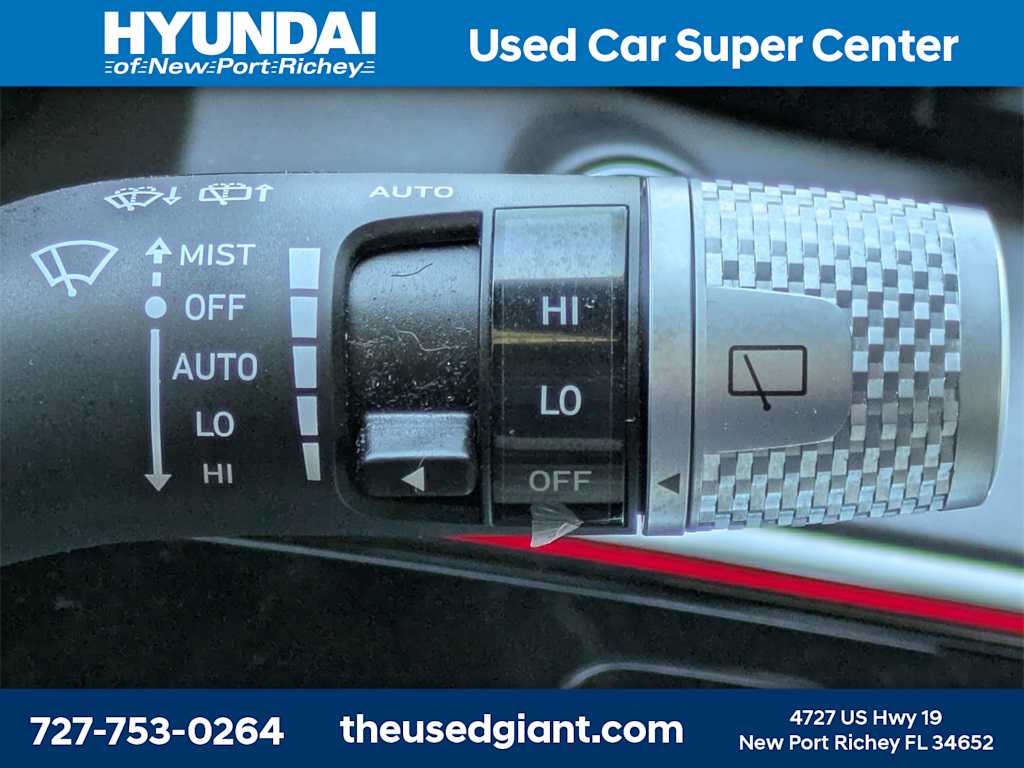 Thumbnail: 2022 Genesis GV70 - 43