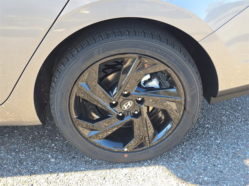 Thumbnail: 2026 Hyundai Elantra - 13