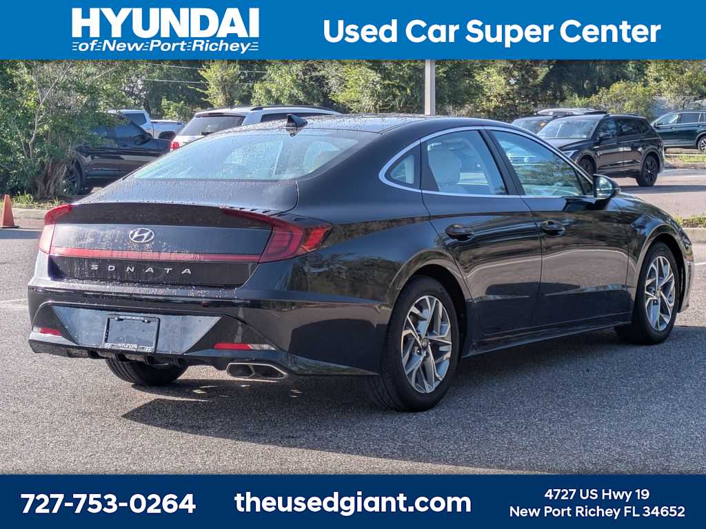 Thumbnail: 2023 Hyundai Sonata - 5