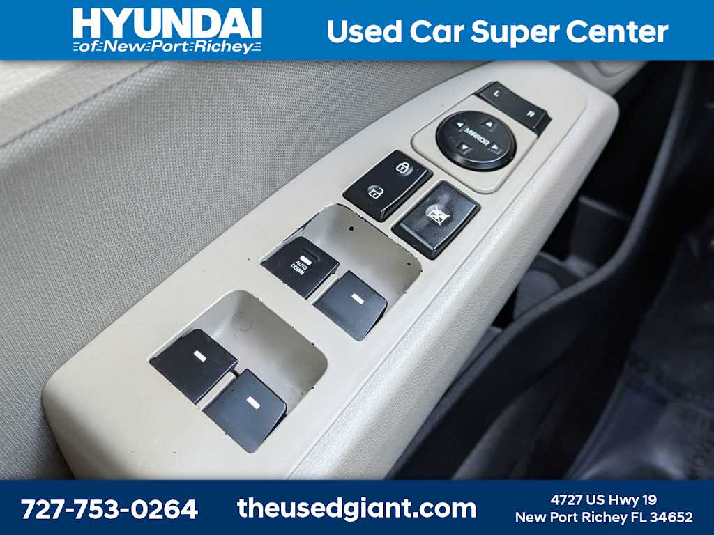 Thumbnail: 2018 Hyundai Elantra - 23