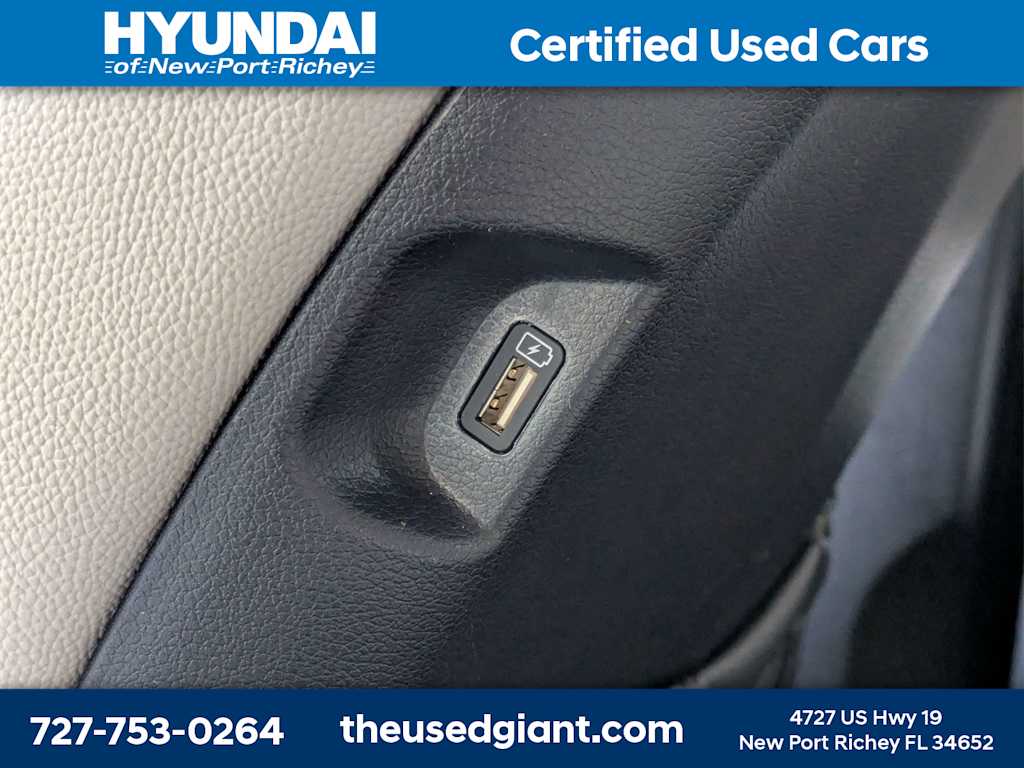 Thumbnail: 2022 Hyundai Palisade - 20