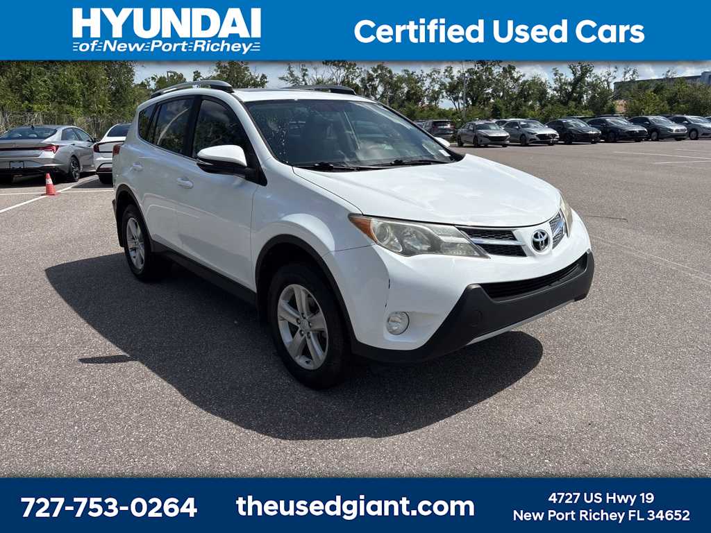 Thumbnail: 2014 Toyota RAV4 - 7