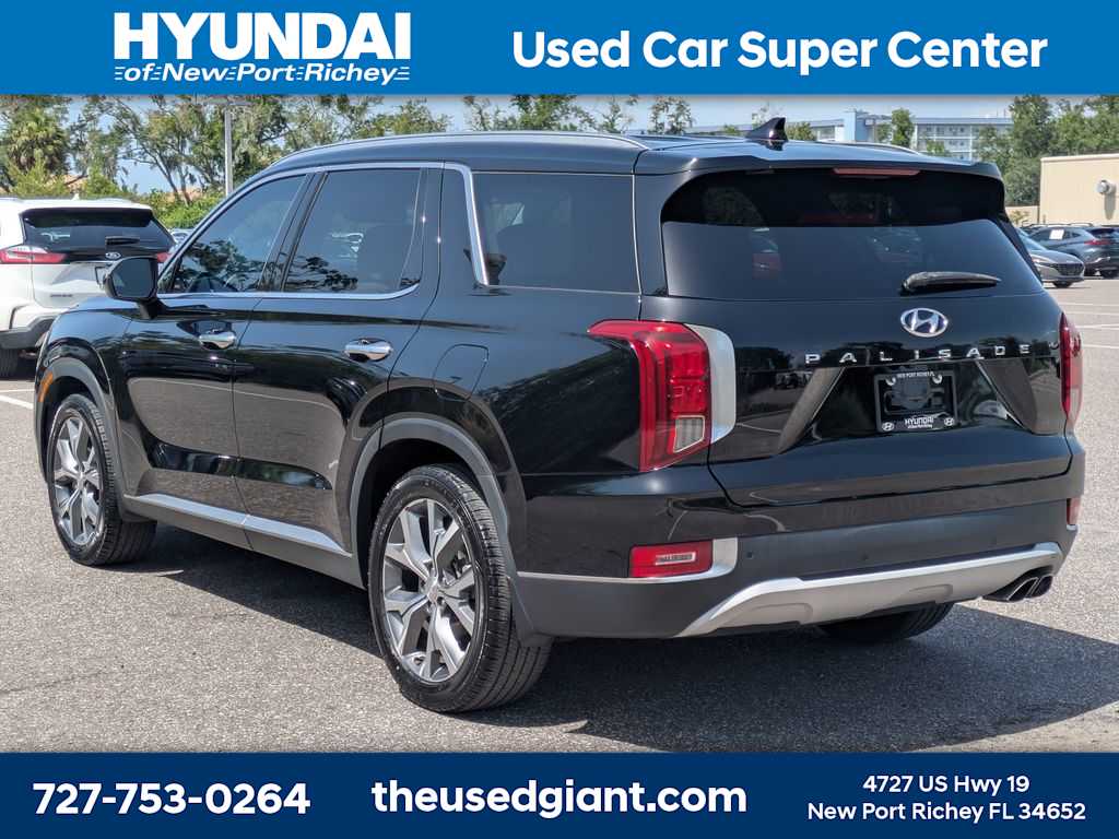 Thumbnail: 2022 Hyundai Palisade - 3