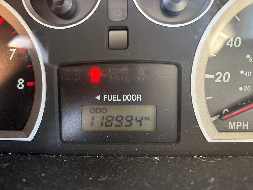 Thumbnail: 2005 Hyundai Santa Fe - 12