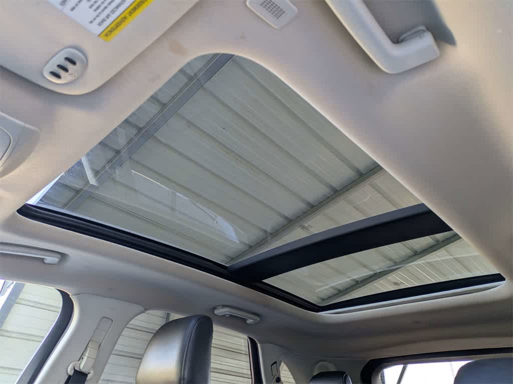 Thumbnail: 2020 Ford Edge - 26