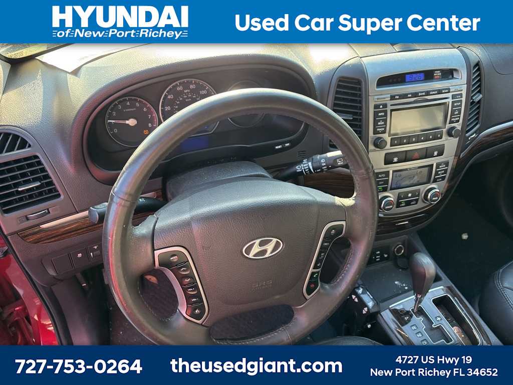 Thumbnail: 2010 Hyundai Santa Fe - 12