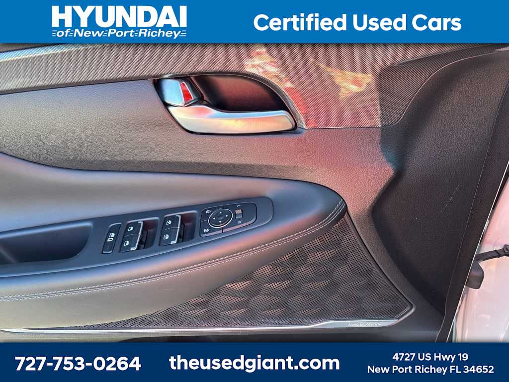 Thumbnail: 2021 Hyundai Santa Fe - 10