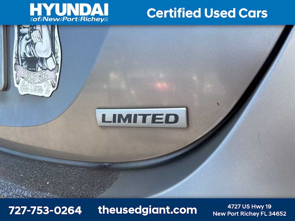 Thumbnail: 2013 Hyundai Elantra - 5