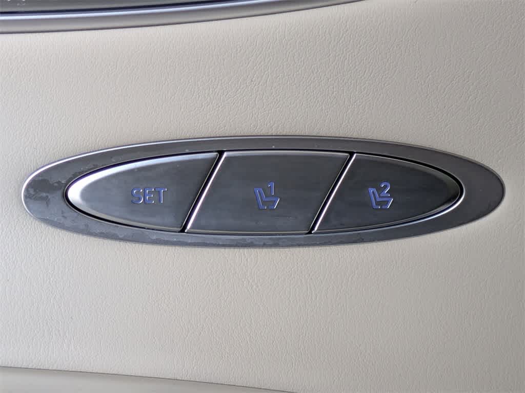 Thumbnail: 2022 Genesis GV70 - 26