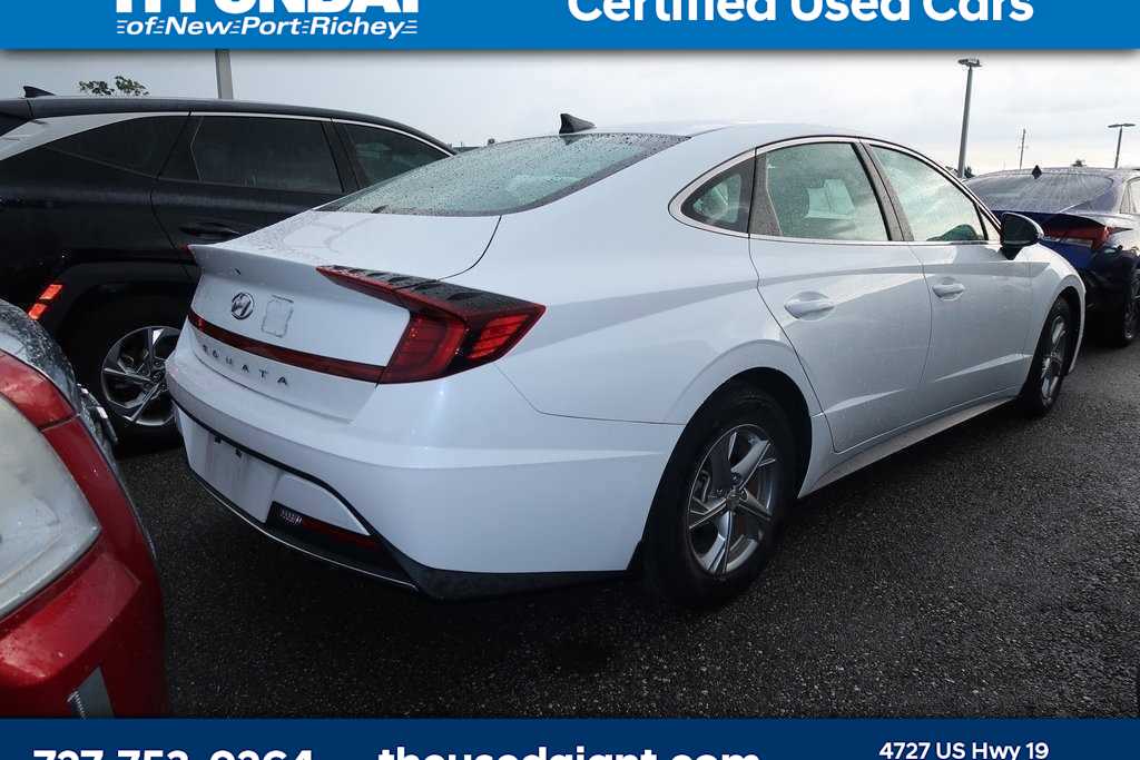 Thumbnail: 2022 Hyundai Sonata - 3