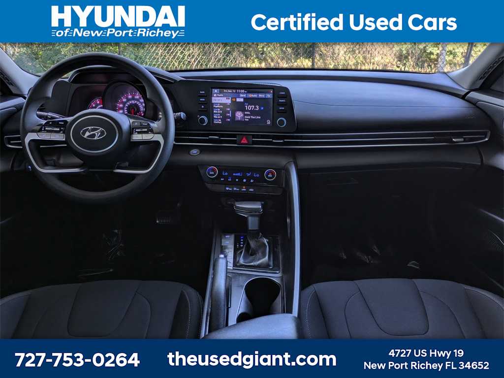 Thumbnail: 2021 Hyundai Elantra - 14